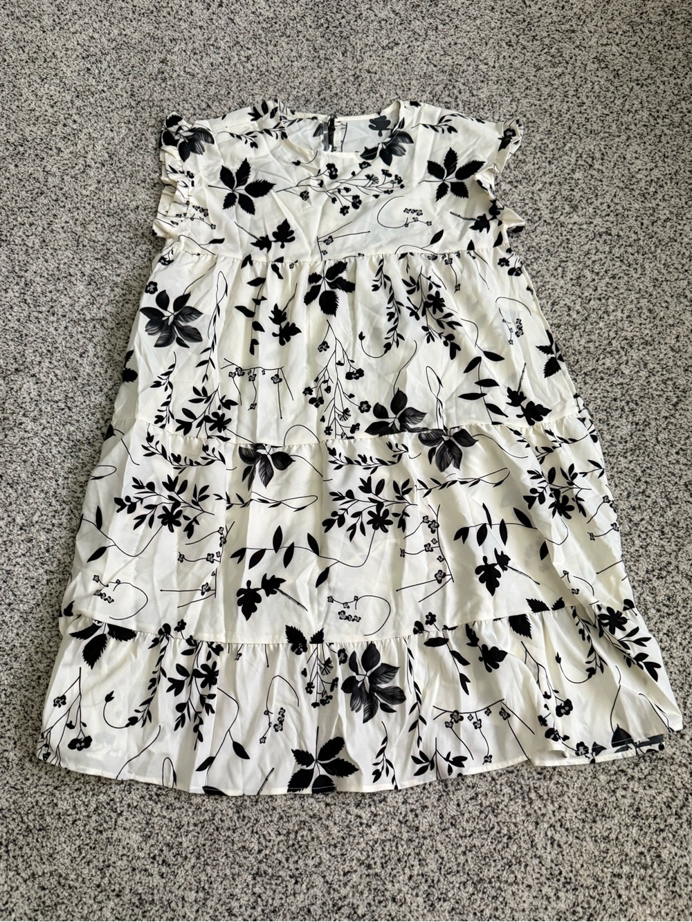 SHEIN White/Black Floral Round Neck Flutter Sleeve Short Ruffle Dress M